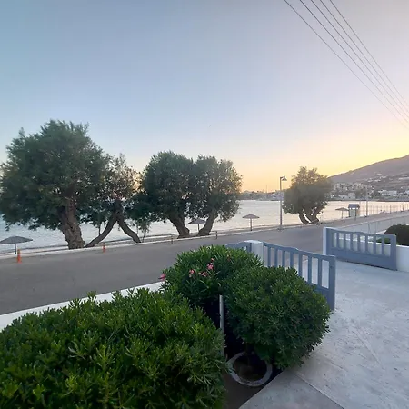 Araucaria Beachfront Feriehus *